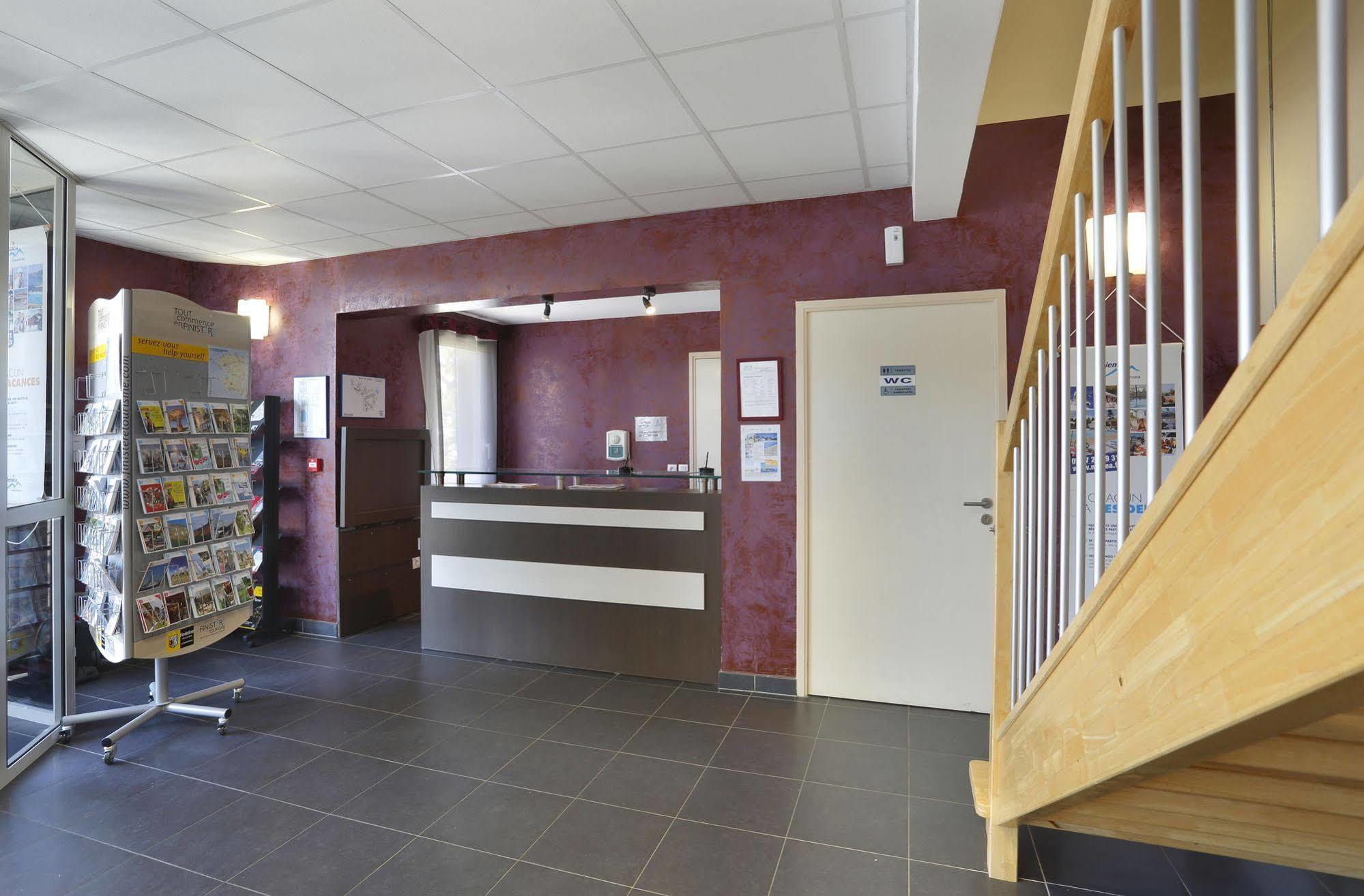 Nemea Les Roches Holiday park 3*